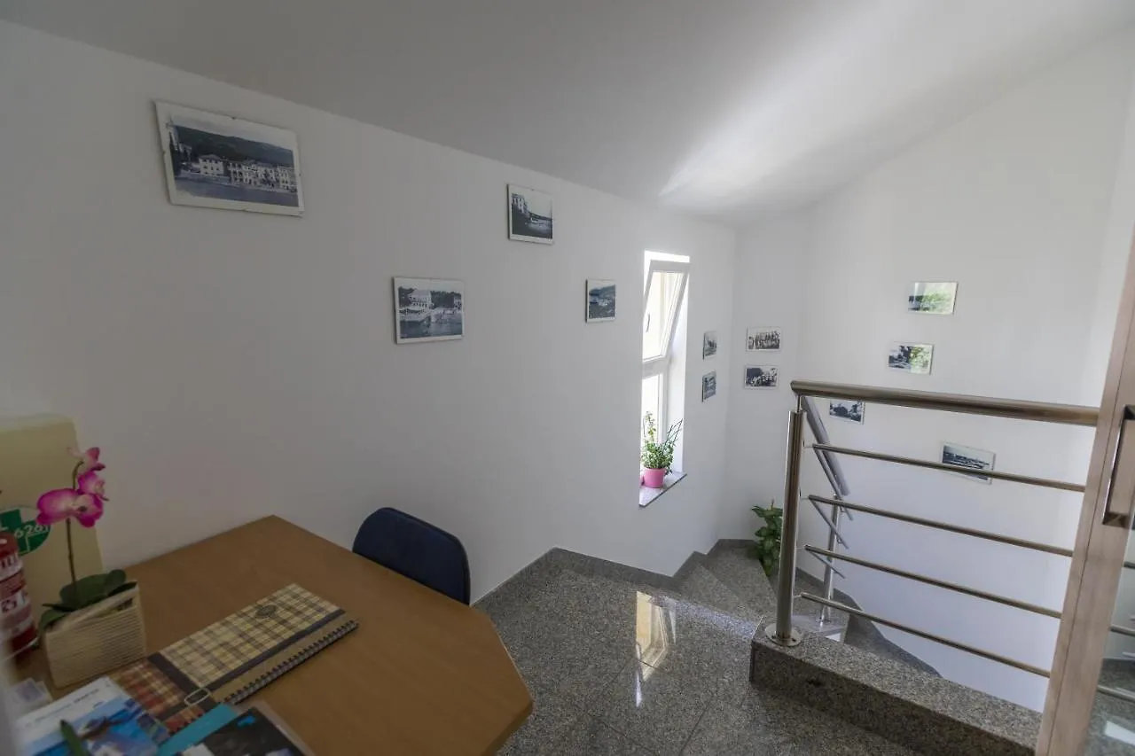 Apartment Selce 5367B